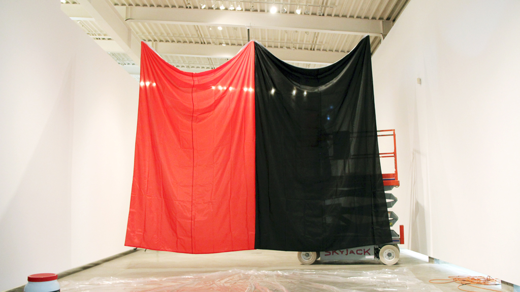 Rojo I Negro Instalacion 2